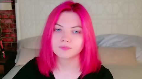 Snapshot of lisa_adam chatting on February 13, 8:06 am lissi online show from February 13, 8:06 am