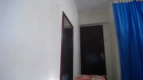 Snapshot of lisa_branch chatting on September 28, 12:10 pm lisa_branch online show from September 28, 12:10 pm