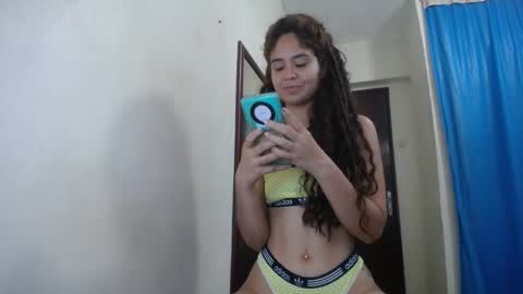 Snapshot of lisa_branch chatting on September 23, 7:34 pm lisa_branch online show from September 23, 7:34 pm