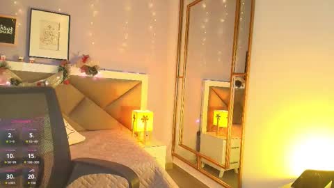 Lisa online show from December 20, 7:51 pm