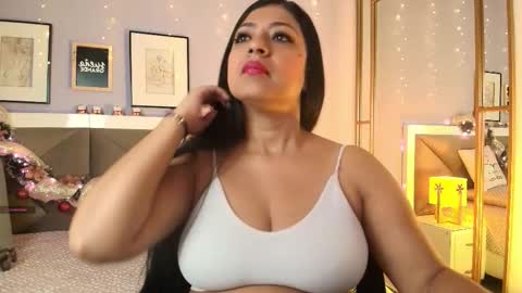 Lisa online show from December 16, 12:33 pm