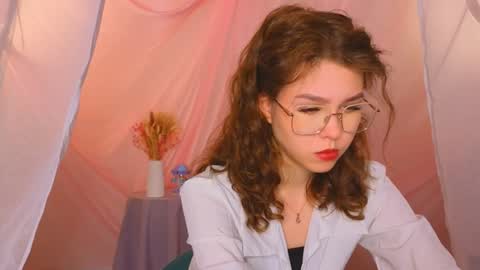  Lisa  online show from January 28, 2:32 am