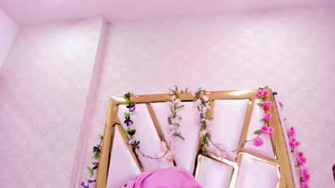 lisablaer online show from February 21, 1:45 pm