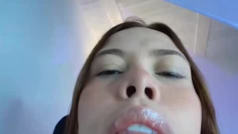 Lisbet online show from January 7, 3:48 pm