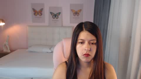 Andrea online show from January 2, 1:19 pm