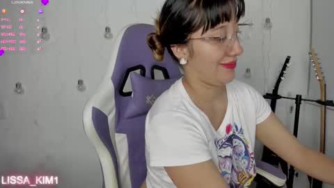 Lissa Kim  online show from October 10, 1:54 am