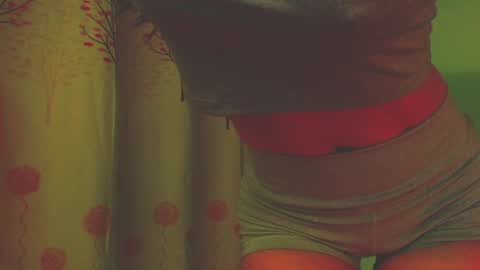 Liss online show from February 5, 4:59 pm