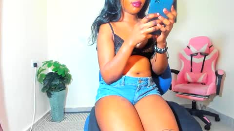 little_africa online show from March 11, 9:13 am