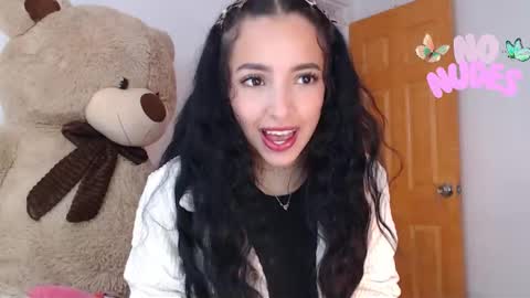 TU ANGELITO online show from February 22, 9:59 pm