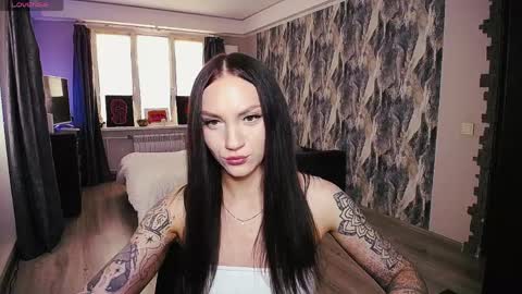 Birdy online show from March 31, 11:10 am