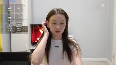 Eva online show from October 7, 1:37 pm