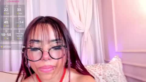Natty  online show from May 9, 7:16 pm