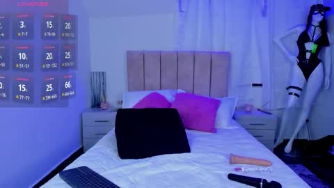 Sofia Minji online show from March 4, 5:52 pm