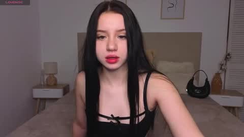 little_sweet1ie online show from February 21, 2:51 pm