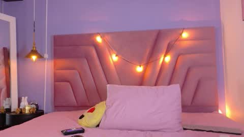 Tania  online show from January 6, 8:34 pm