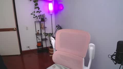 Laksmi online show from January 9, 9:52 pm