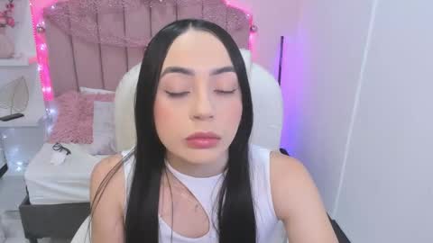  sofii  online show from December 4, 10:21 pm