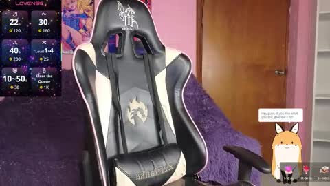 littlevixen18 online show from February 28, 1:43 pm