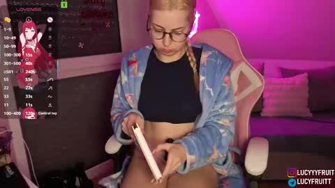 livewithlucy online show from February 5, 7:44 am