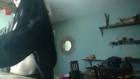 Liv Mirage online show from October 18, 7:04 pm