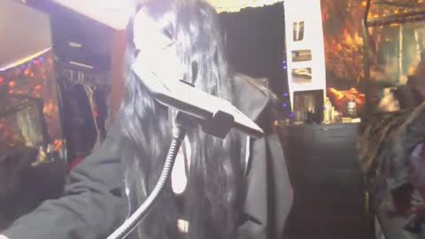 Liv Mirage online show from February 11, 12:59 am