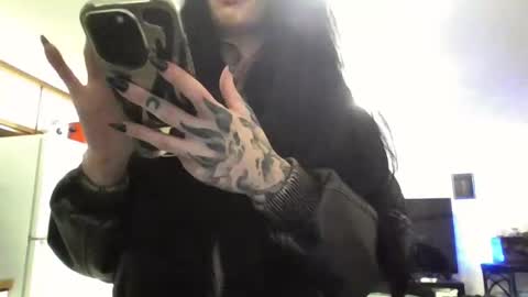 Liv Mirage online show from January 15, 3:01 am