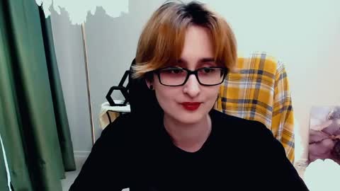 LixeLuna online show from June 4, 6:51 am