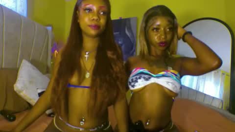 liyah online show from October 13, 1:14 pm