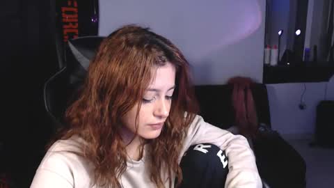 Snapshot of liz_beths chatting on September 22, 11:03 pm Elizabeth online show from September 22, 11:03 pm