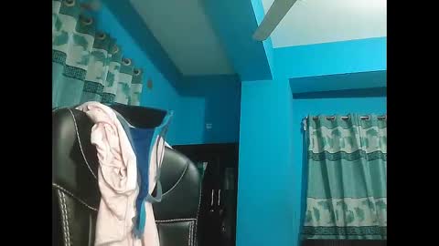 liza590865 online show from December 5, 6:31 pm