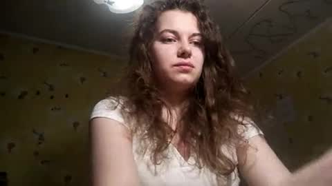 Molly online show from April 19, 5:02 pm