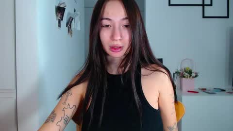 Liza online show from November 19, 2:28 pm