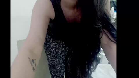 Snapshot of lizz1305 chatting on December 5, 5:17 pm lizz1305 online show from December 5, 5:17 pm