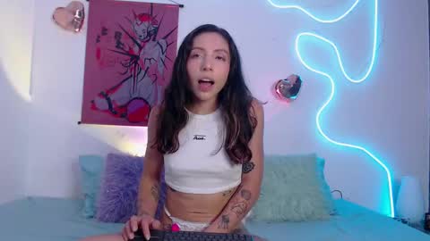 Snapshot of lizza_scott chatting on February 24, 10:03 pm Lizza Scott online show from February 24, 10:03 pm