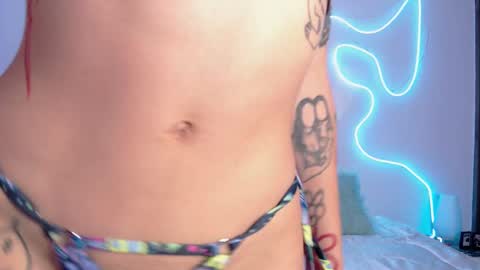 Snapshot of lizza_scott chatting on January 25, 8:53 pm Lizza Scott online show from January 25, 8:53 pm