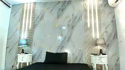 LIZZY RAVEN online show from June 18, 11:48 am