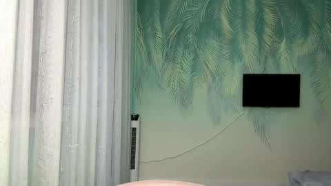 Kate online show from April 18, 1:13 pm