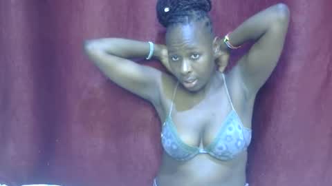 lola_beib online show from April 15, 8:26 am