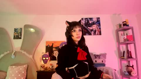 Lola Bunny online show from April 23, 12:01 pm