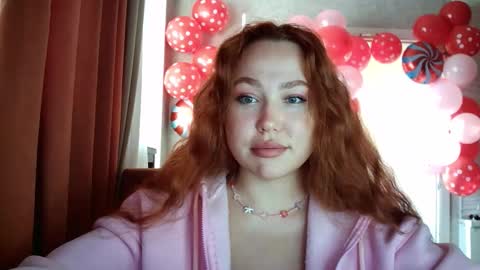 LolaaMint  online show from February 13, 10:50 am