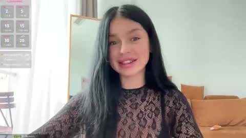 Snapshot of lolaap0pp chatting on October 23, 3:45 am Lola online show from October 23, 3:45 am