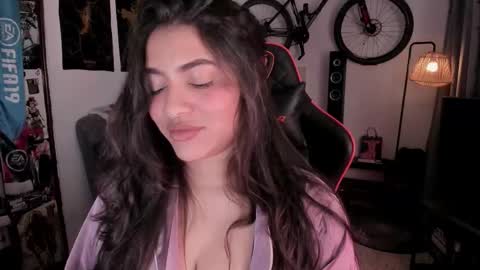 lolaasmith_21 online show from January 15, 4:29 am