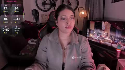 lolaasmith_21 online show from January 16, 4:52 am