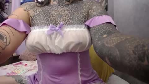 Lola online show from February 23, 9:58 pm