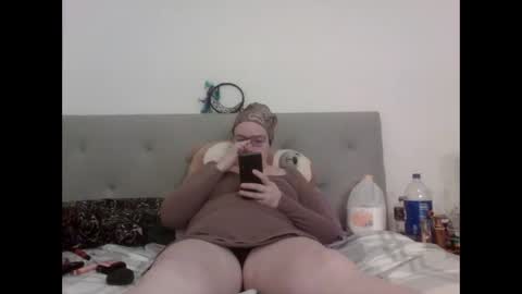 ArchieDarling online show from January 6, 3:20 am