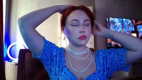 Lola online show from November 5, 11:26 am