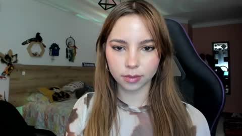 Lola doll online show from June 15, 4:40 pm