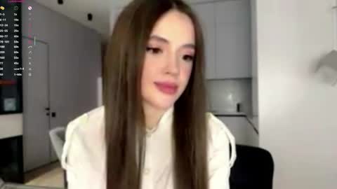 Ann online show from May 29, 1:09 pm