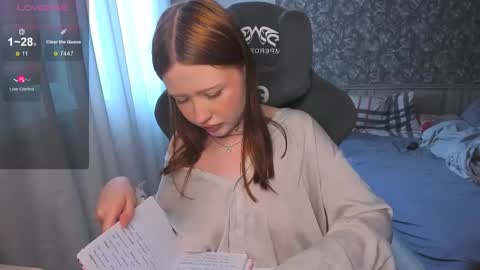 lona online show from March 20, 12:10 pm