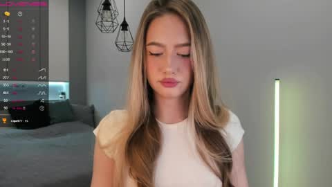 Eva online show from April 22, 4:59 pm